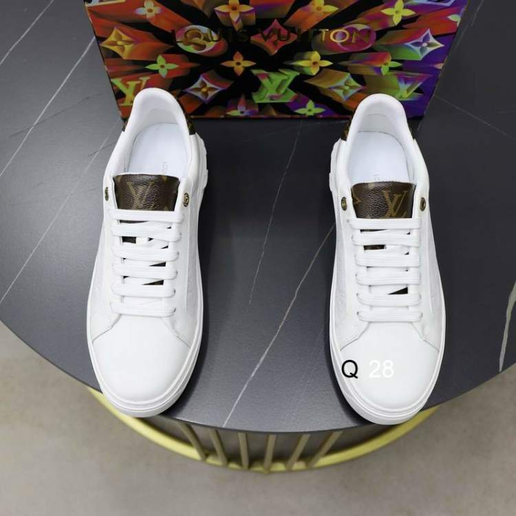 Picture of Louis Vuitton Shoes _SKULVsz38-45H030612943